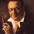 Willard Louis