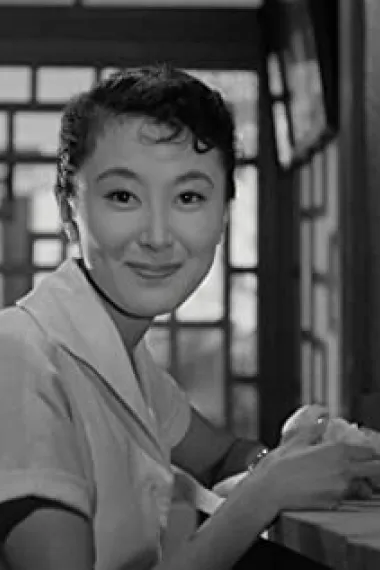 岸惠子