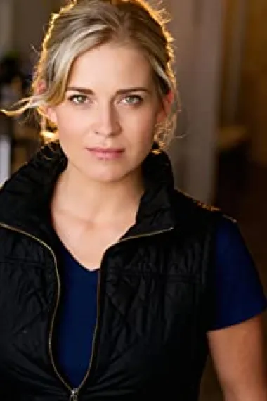 Alexandra Davies